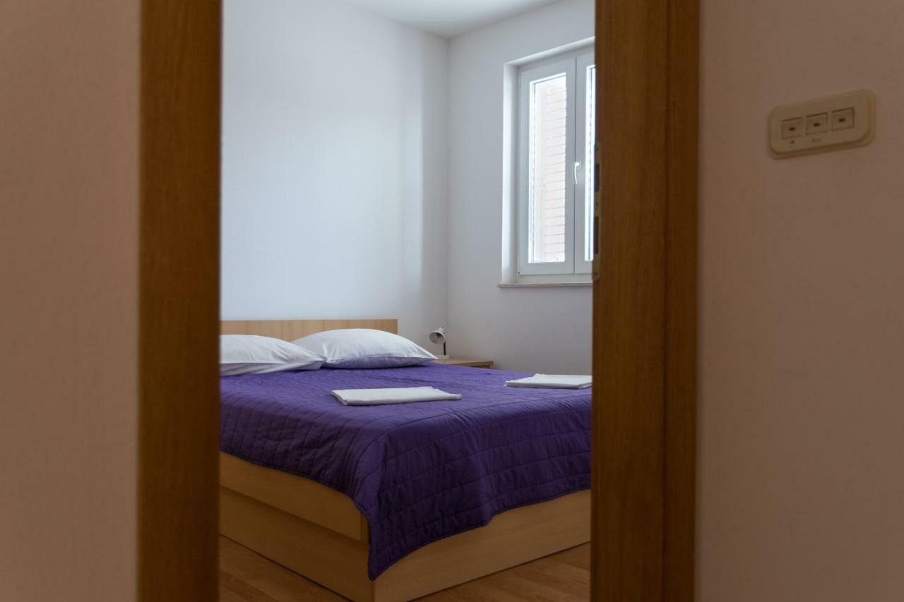 House Vera Baška Voda Екстериор снимка