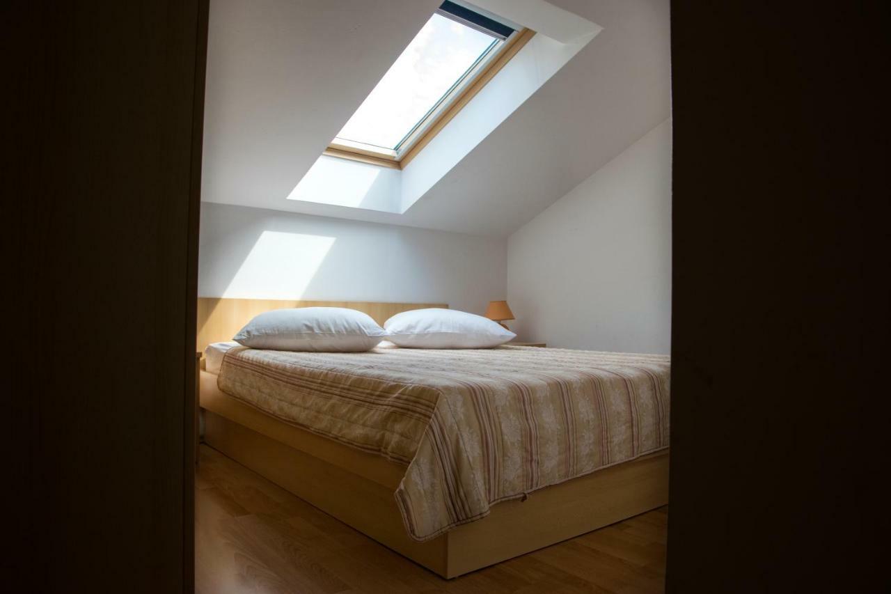 House Vera Baška Voda Екстериор снимка