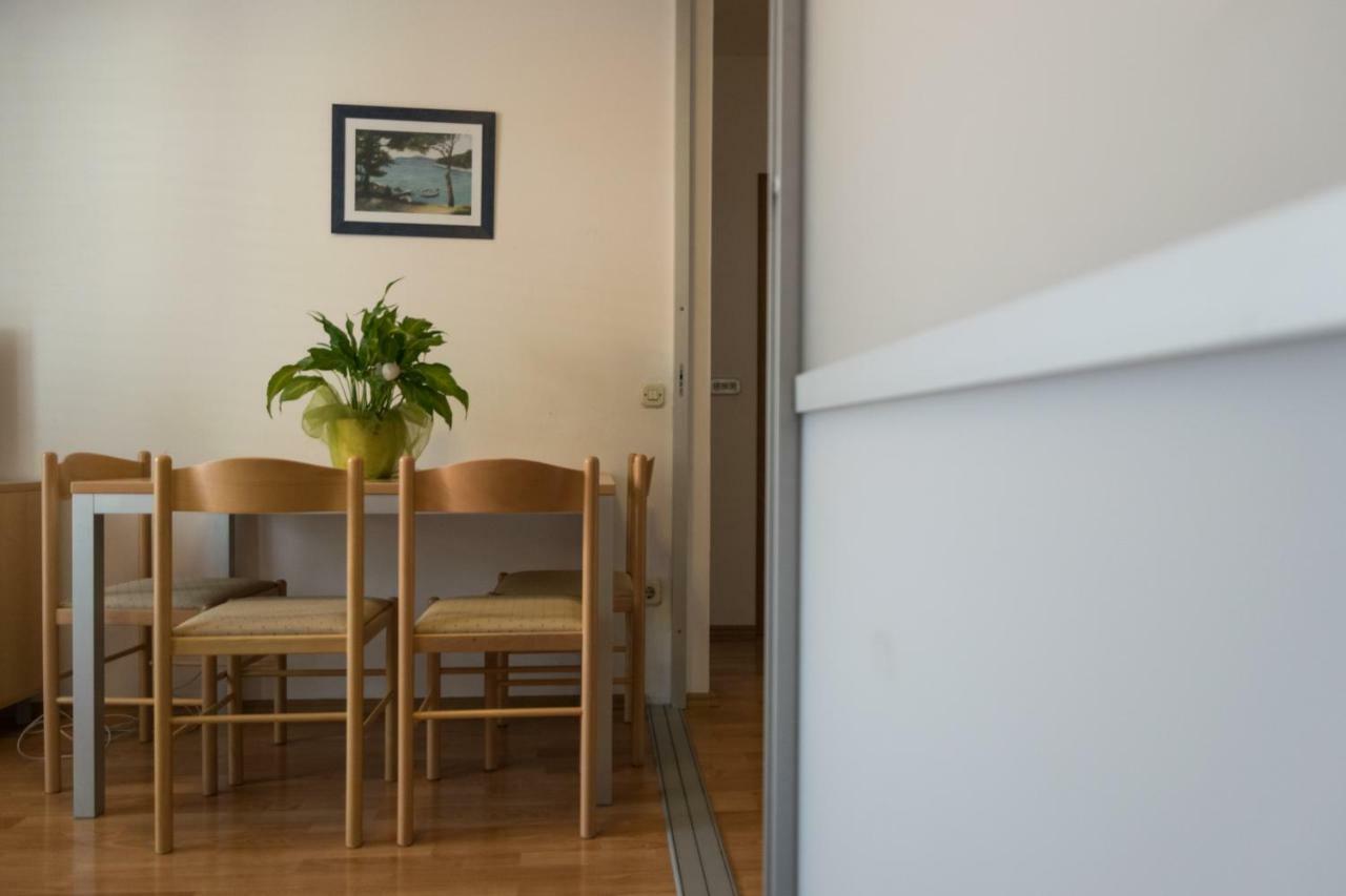 House Vera Baška Voda Екстериор снимка