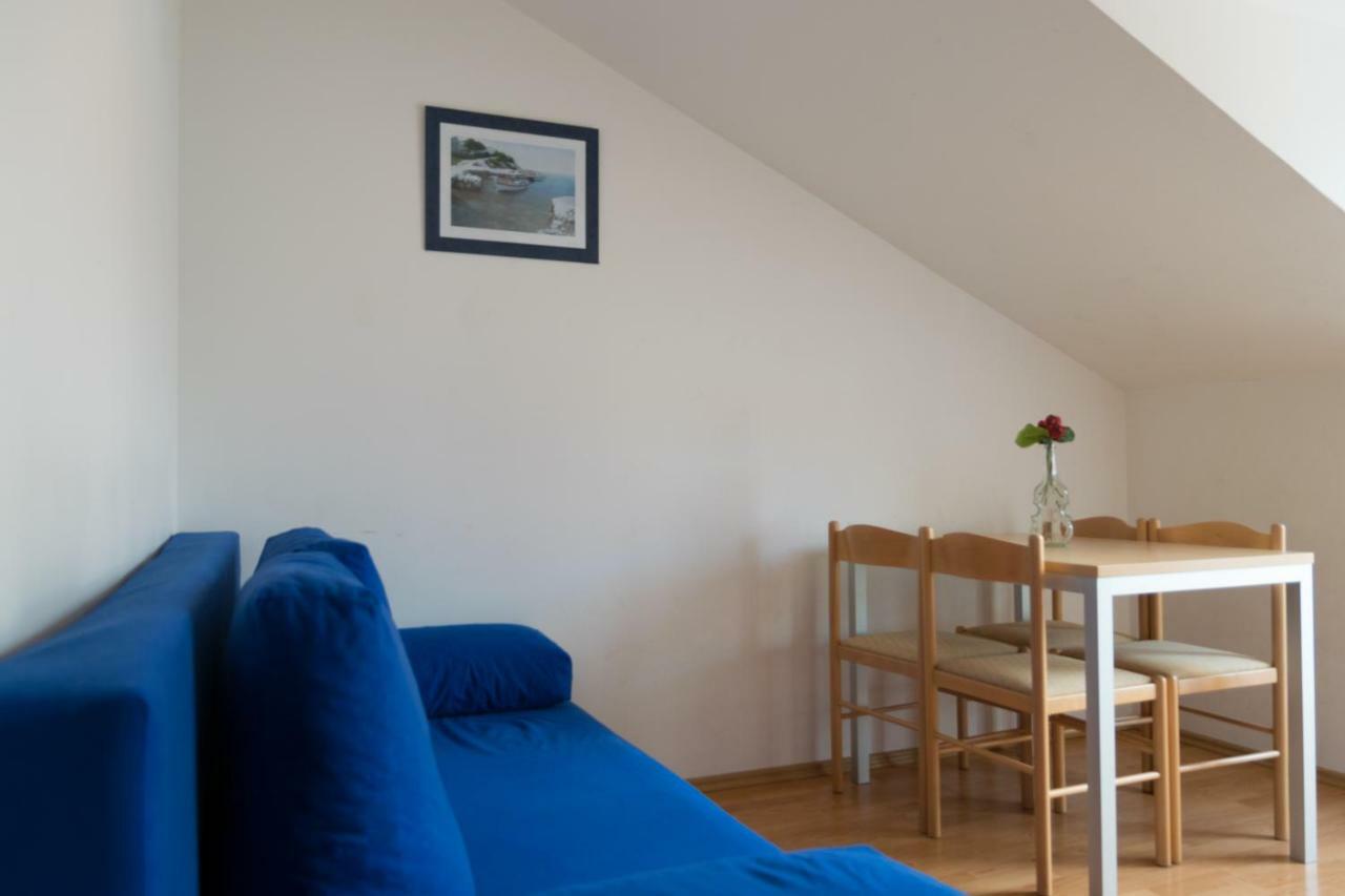 House Vera Baška Voda Екстериор снимка